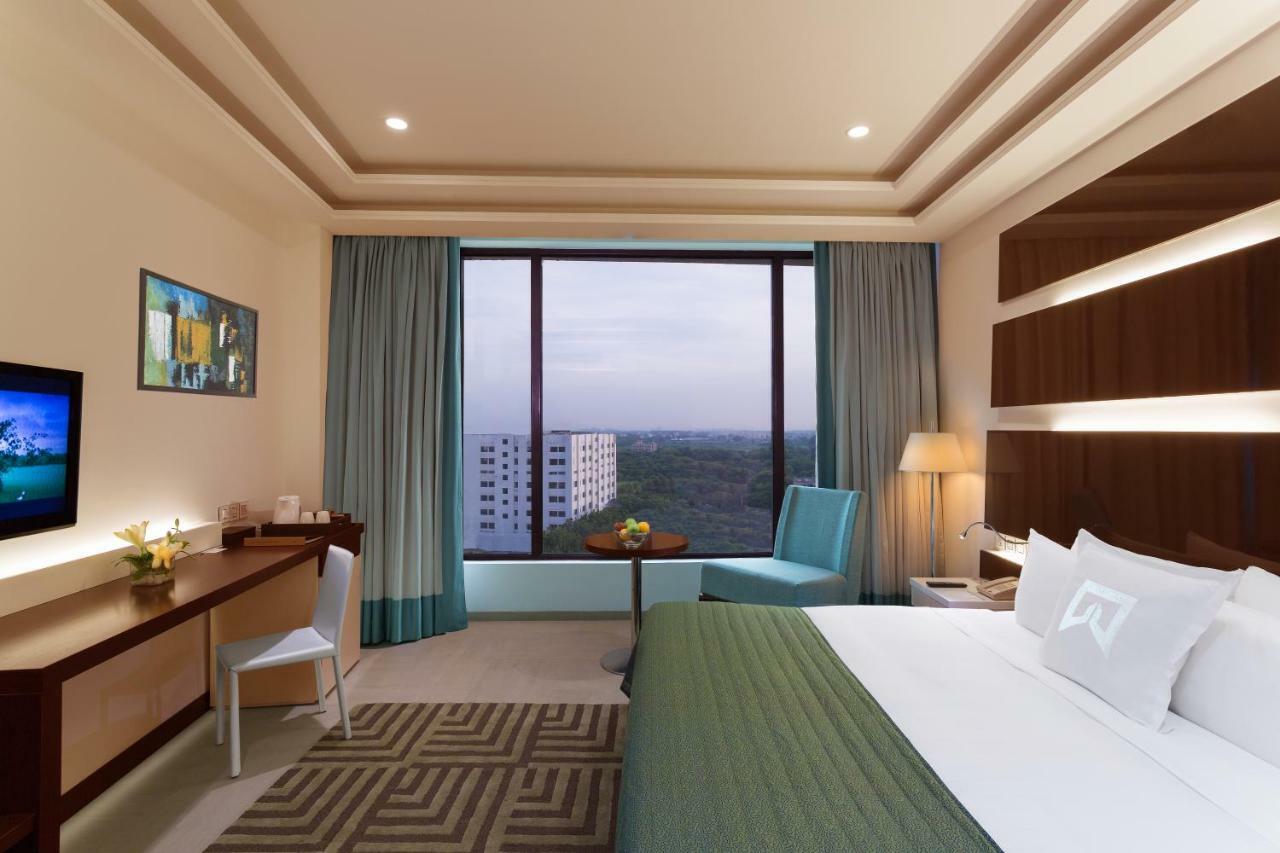 Welcomhotel By Itc Hotels, Dwarka, New Delhi Buitenkant foto A room at the hotel